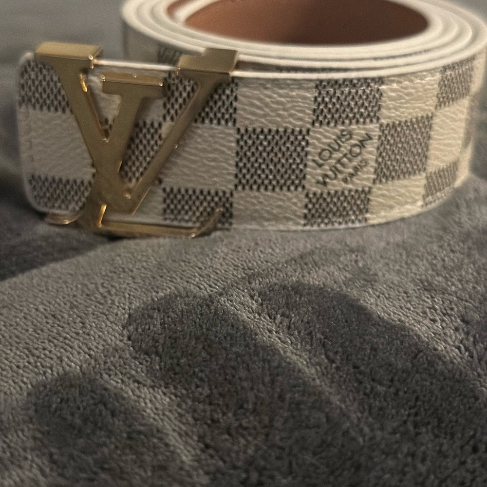 Louis Vuitton White and Gray Checkered Belt with Gold Buckle